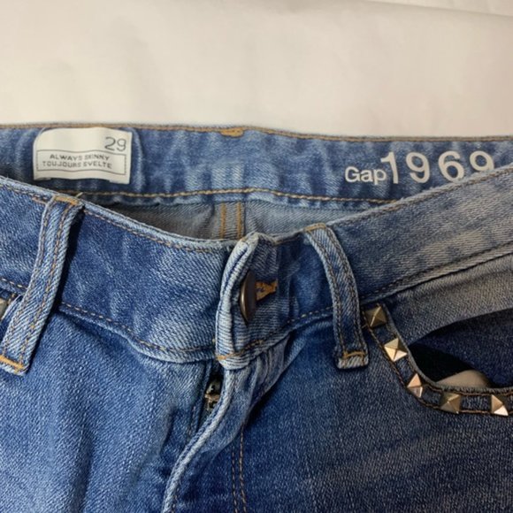 Always Skinny Gap Studded Crop Ankle Jeans - Picture 5 of 5